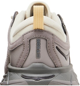 HOKA Tor Ultra Low GORE-TEX 'Oat Milk Opal' Sepatu Hiking Pria 1130310-OKP Sizing HOKA Tor Ultra Low GORE-TEX 'Oat Milk Opal' Sepatu Hiking Pria 1130310-OKP