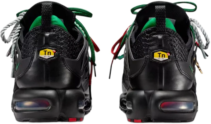 Homecoming x 耐克 Air Max Plus ''黑色大学红绿球场'' IM4960-001 Lookbook Homecoming x 耐克 Air Max Plus ''黑色大学红绿球场'' IM4960-001