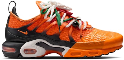 Homecoming x Nike Air Max Plus 'Safety Orange Black Bright Mandarin' IM4960-800 Homecoming x Nike Air Max Plus 'Safety Orange Black Bright Mandarin' IM4960-800