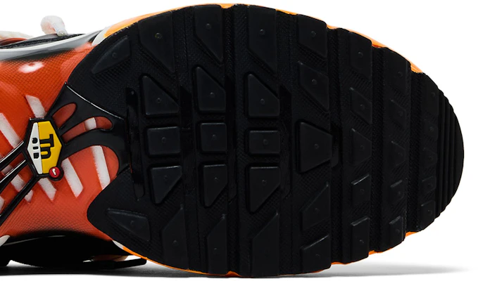 Homecoming x Nike Air Max Plus ''Orange Safety Black Mandarin Terang'' IM4960-800 Purchase Homecoming x Nike Air Max Plus ''Orange Safety Black Mandarin Terang'' IM4960-800