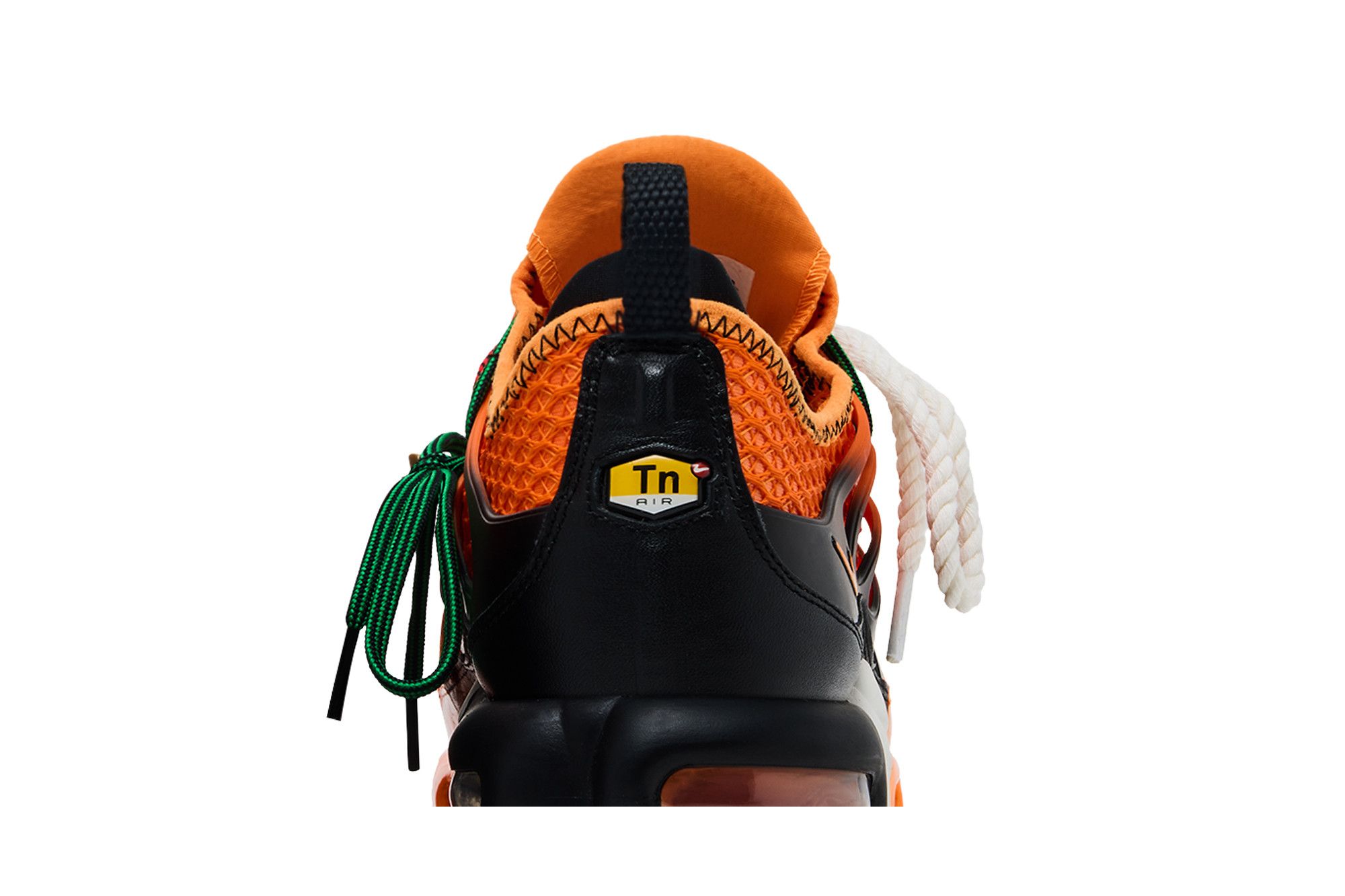 Sizing Homecoming x Nike Air Max Plus ''Orange Safety Black Mandarin Terang'' IM4960-800