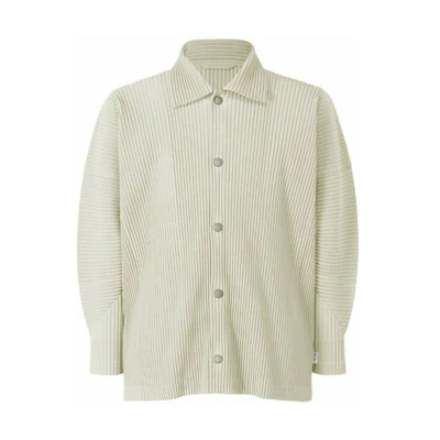 HOMME PLISSÉ ISSEY MIYAKE FW22 Beige Pleated Coach Jacket Menswear HP23JC101-04