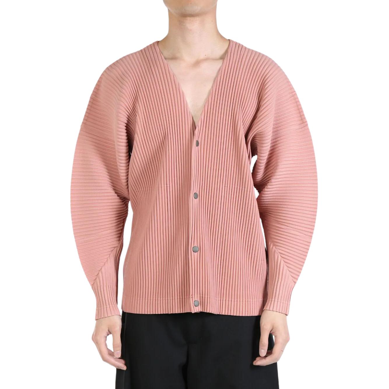 Shop 三宅一生 Homme Plissé 男装鲑鱼粉V领针织开襟衫. HP46JL111-23