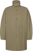 HOMME PLISSÉ ISSEY MIYAKE Solid Color High Neck Button Jacket Menswear HP38JA121-17 HOMME PLISSÉ ISSEY MIYAKE Solid Color High Neck Button Jacket Menswear HP38JA121-17