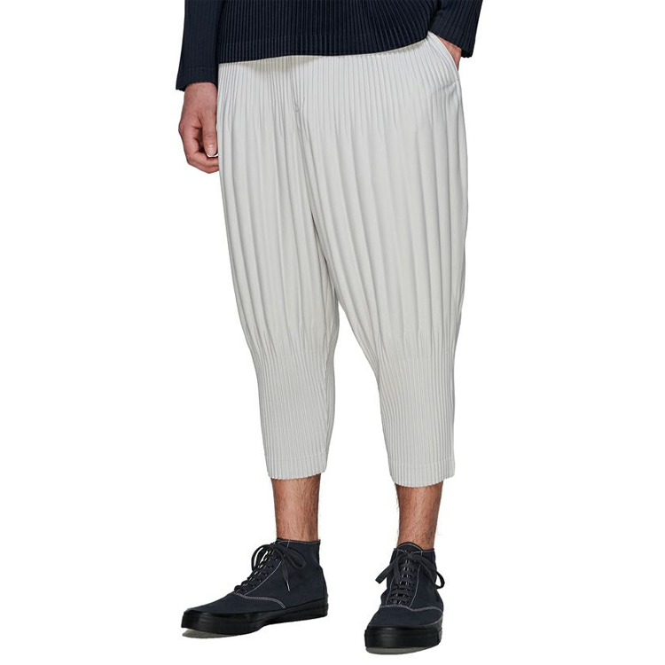 Purchase 三宅一生Homme Plissé SS21灰色褶皱九分裤休闲长裤。 HP55JF153-11