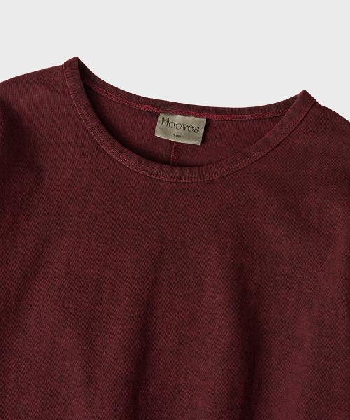 Lookbook Hoobs Over-Dyed Eyelet Crop Long Sleeve [Dye Red] HVS26-TS71