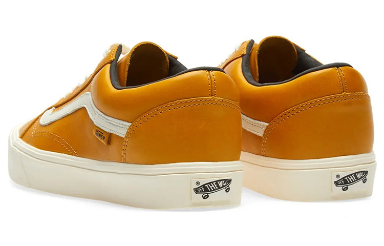 Shop 호윈 x 반스 볼트 올드 스쿨 라이트 '올드 골드' VN0A3DPYONG VN0A3DPYONG