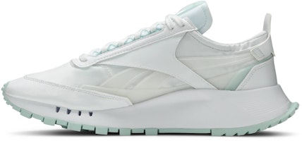 Hot Ones x Reebok Classic Leather Legacy 'The Thirst Quencher' Sepatu Sneakers GV7092 Lookbook Hot Ones x Reebok Classic Leather Legacy 'The Thirst Quencher' Sepatu Sneakers GV7092