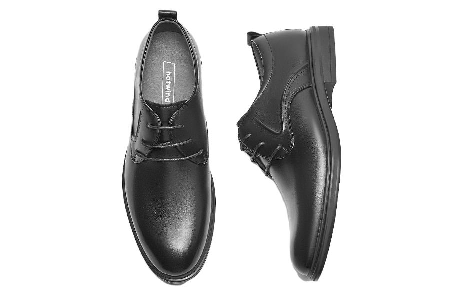 Lookbook Hotwind Derby 'Hitam Klasik Bisnis' H43M3512