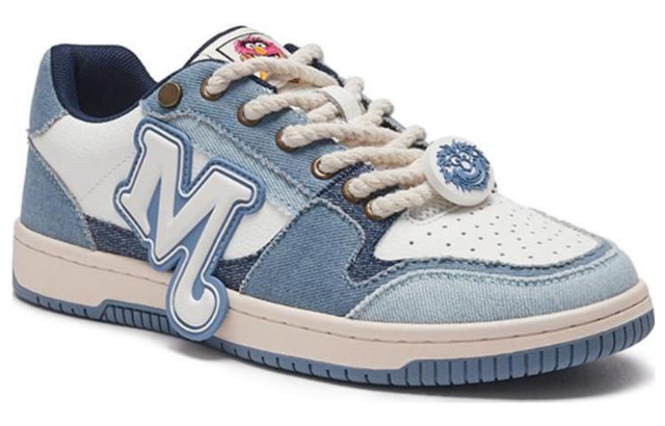 Lookbook Hotwind Disney x Low 'Bouguet Ghost Series' Koleksi** H13M3397