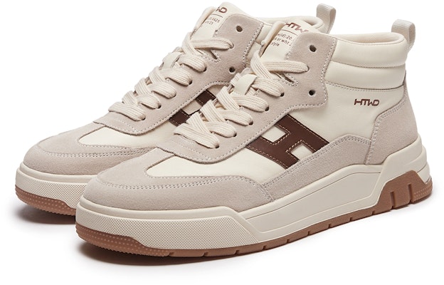 Hotwind High-Top Sneakers ''Kulit Hitam'' H91M3401 Lookbook Hotwind High-Top Sneakers ''Kulit Hitam'' H91M3401