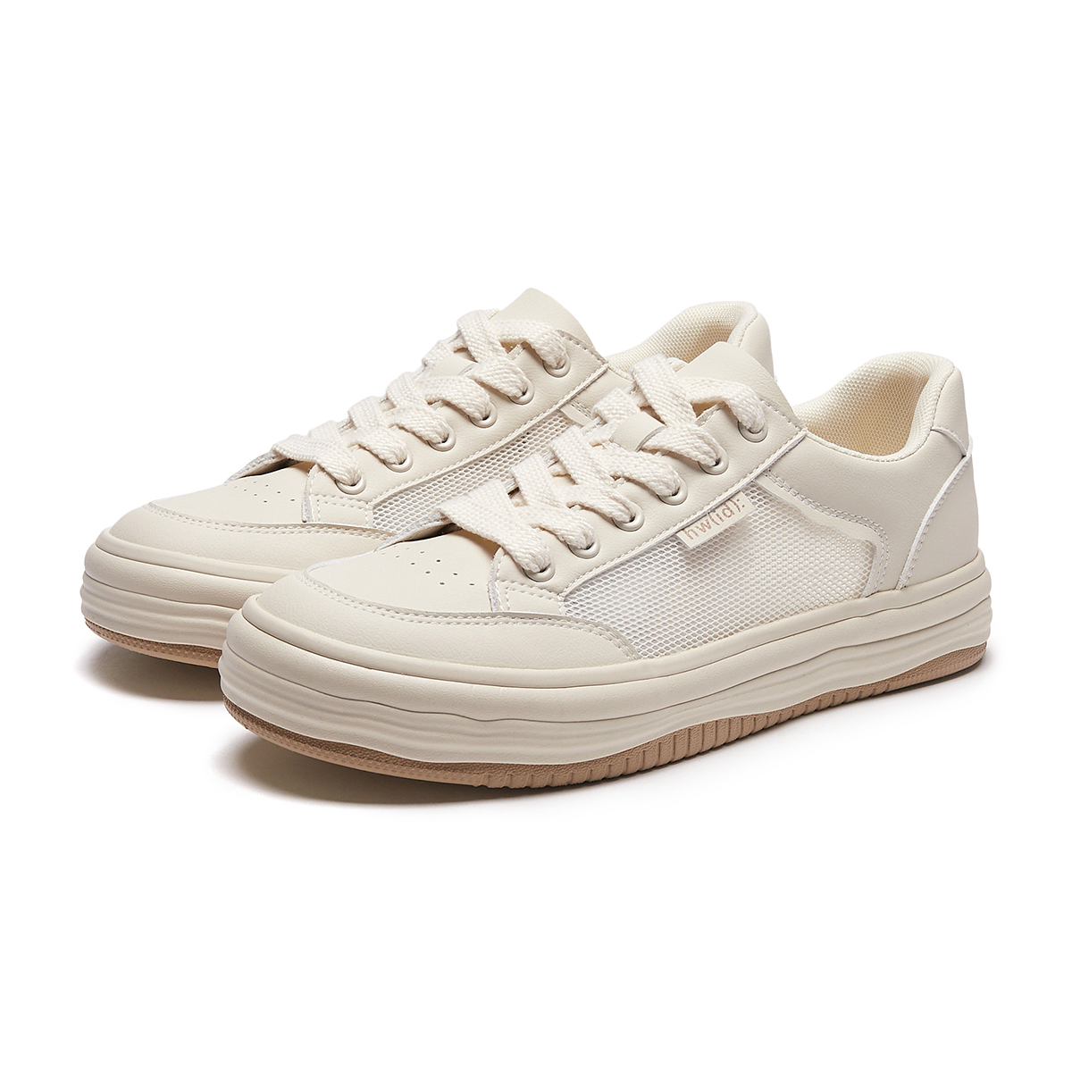 Lookbook Hotwind Low-Top Sneaker 'Beige Comfort' Sepatu Santai Warna Beige H14M3718