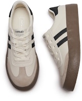 핫윈드 로우탑 '피그스킨 라운드 토 레이스업' H92M3419 Shop 핫윈드 로우탑 '피그스킨 라운드 토 레이스업' H92M3419