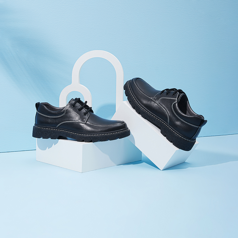 Shop Hotwind Kasut Kulit Tumit Tebal Hujung Bulat ''Hitam'' H20M1102