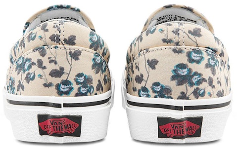 恐怖屋联名 Vans 经典懒人鞋'闪灵' VN0A4U38ZPN Purchase 恐怖屋联名 Vans 经典懒人鞋'闪灵' VN0A4U38ZPN