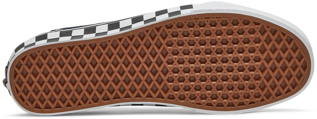 House of Terror x Vans Old Skool 'The Exorcist' Sepatu Kolaborasi Film Seram VN0A4U3BBOO Shop House of Terror x Vans Old Skool 'The Exorcist' Sepatu Kolaborasi Film Seram VN0A4U3BBOO