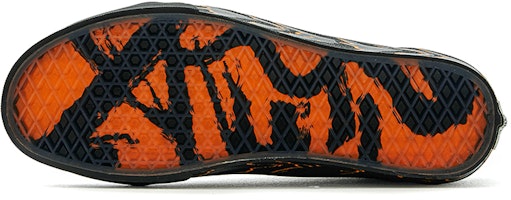 华裔画家花鸟南联手Vans黑色虎年Old Skool经典鞋 VN000ZDFBLK Details for 华裔画家花鸟南联手Vans黑色虎年Old Skool经典鞋 VN000ZDFBLK