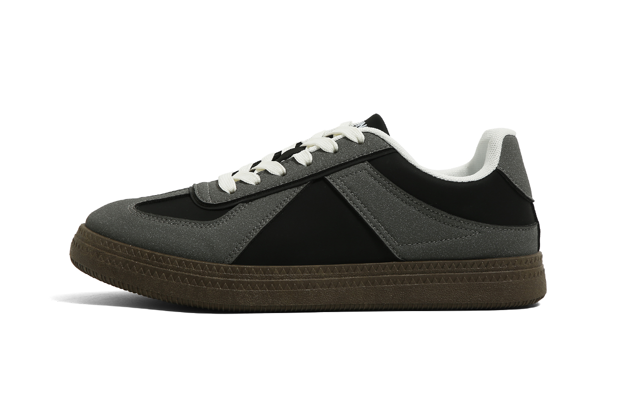 HUANQIU Low-Top Casual Sneakers - Stylish, Comfortable, Non-Slip Shoes. YW-258011