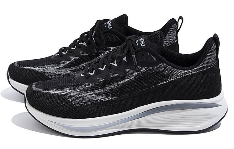 Huanqiu Low 'Black Essentials' 圖 2