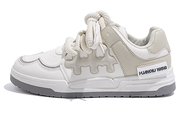Buy Huanqiu Low Top 'Cream Patchwork' zapatillas parche crema. ZHQ-HY136MW