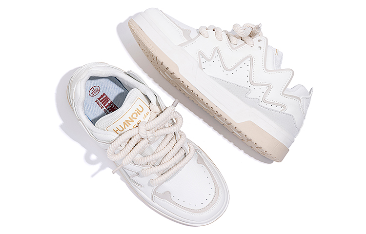 Shop 환俅 로우탑 캐주얼 슈즈 '베이지 카키' ZHQ9056MKQ