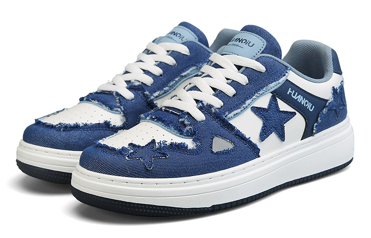 Lookbook 环球低帮运动鞋 '深蓝' HQ-HYCX371SL