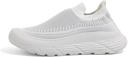 HUANQIU White Slip-On Breathable Knit Thick-Sole Running Shoes ZHQ-HY398 White Color HUANQIU White Slip-On Breathable Knit Thick-Sole Running Shoes ZHQ-HY398 White Color