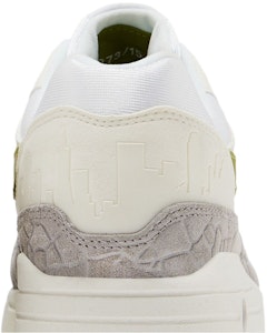 HUF x Nike Air Max 1 SP 朋友和家人 '白梨' HF3714-100 Sizing HUF x Nike Air Max 1 SP 朋友和家人 '白梨' HF3714-100