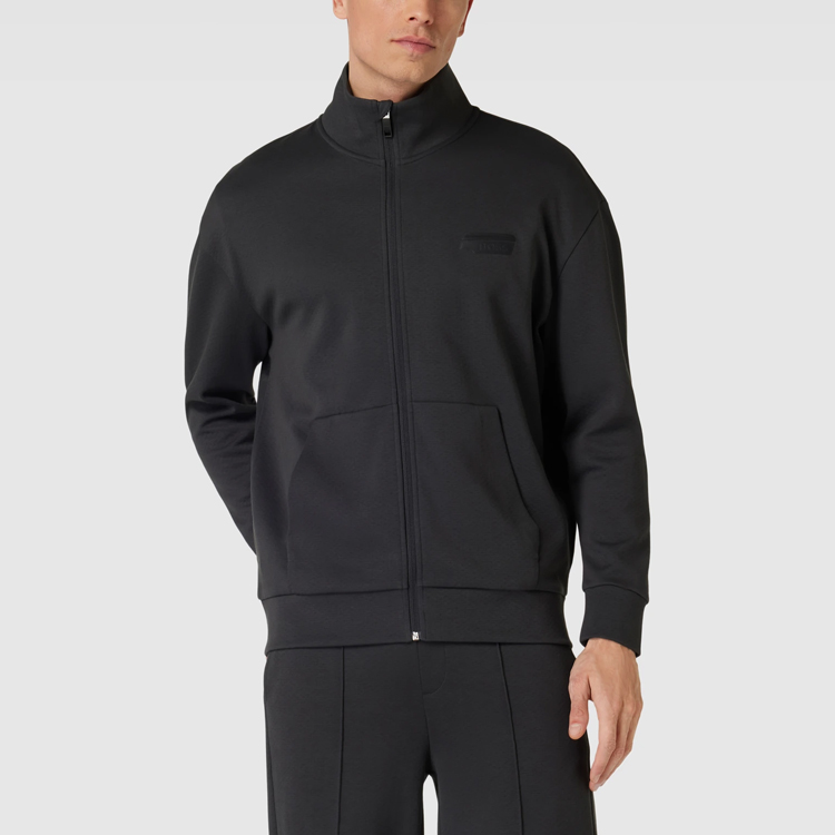 Shop HUGO BOSS 黑色高領拉鍊休閒外套帶標誌印花。 50511413-016