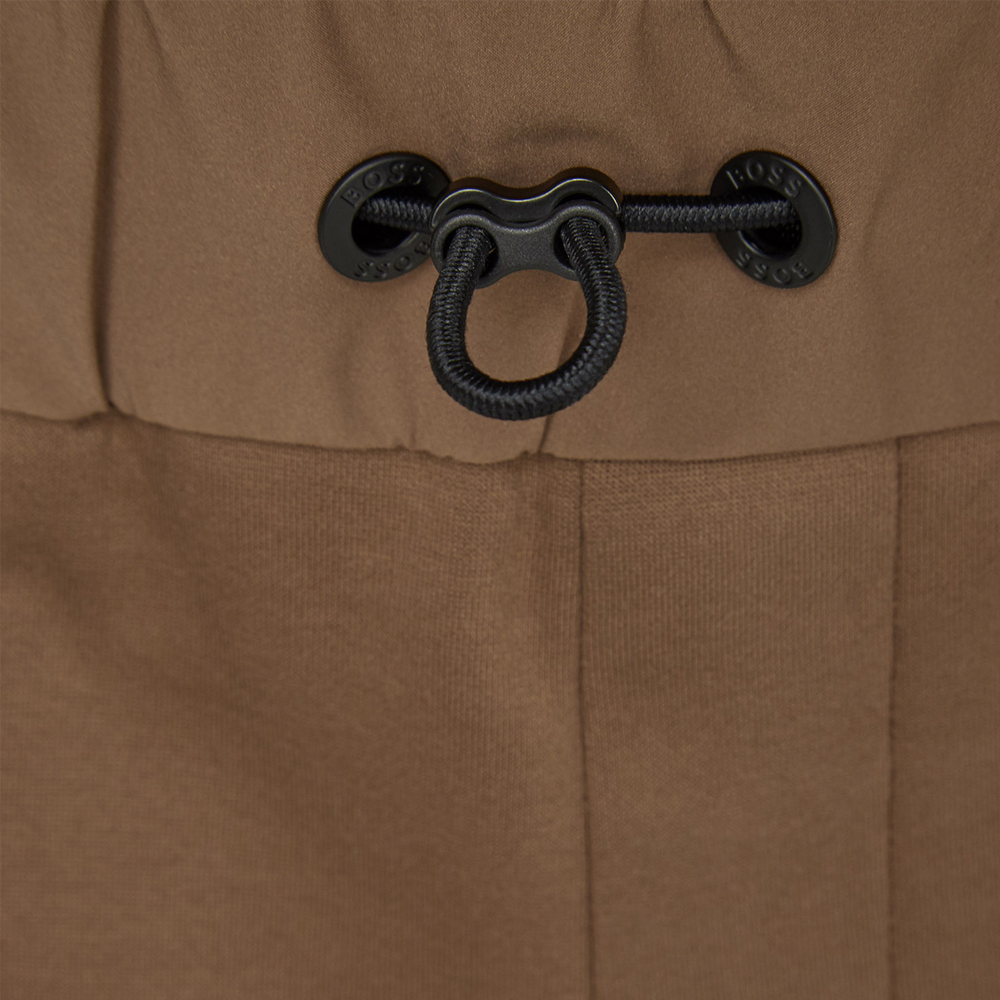 Shop HUGO BOSS 棕色彈性腰帶中腰休閒長褲 50506892-249