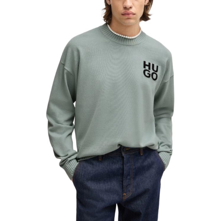 Shop HUGO BOSS 自然灰色圓領Logo針織毛衣 50516617-074