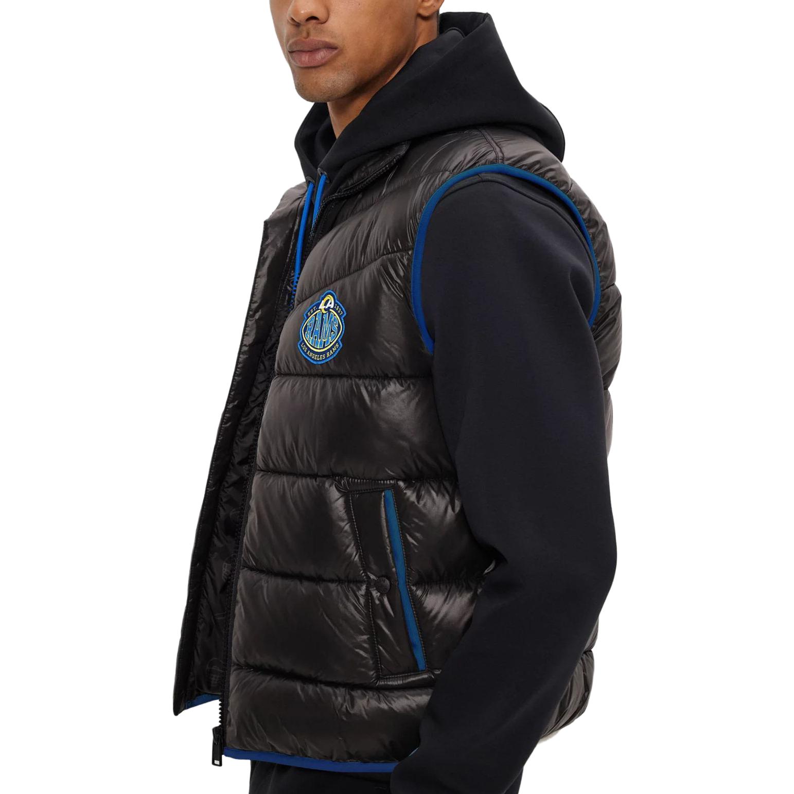 Sizing ヒューゴボス プレーン ジップアップ ベスト ブラックカラー. 50505930-003