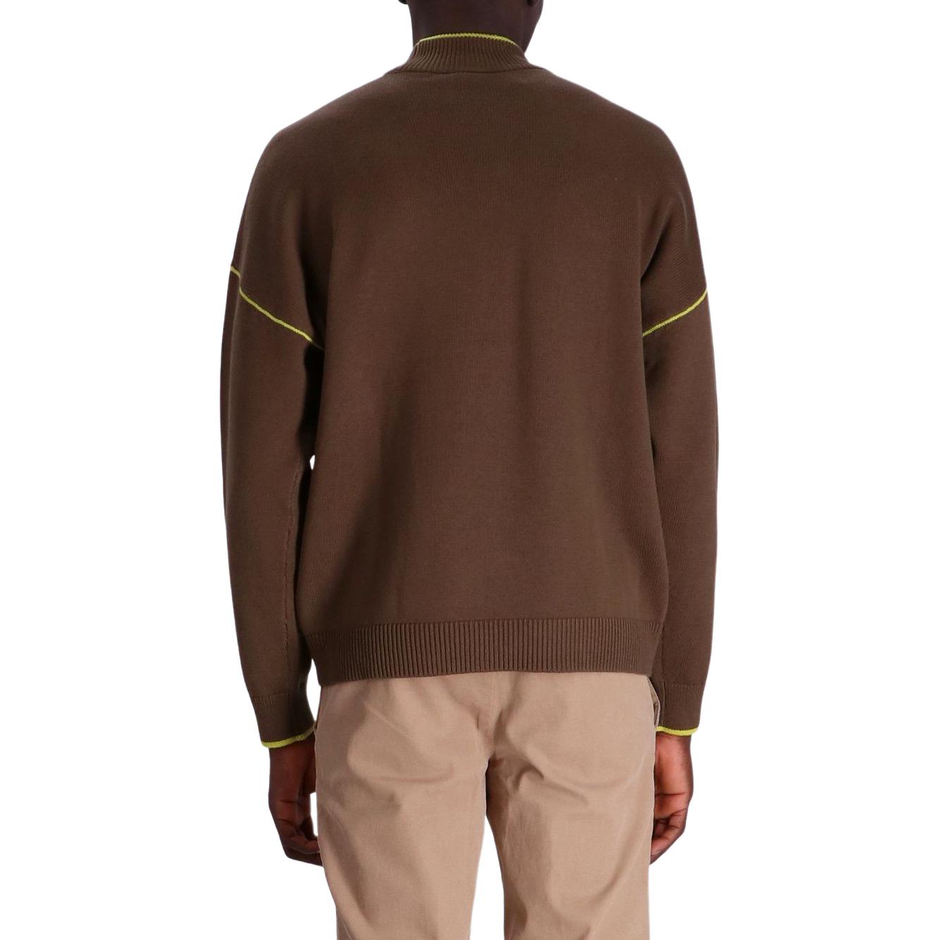 Shop HUGO BOSS 圓領標誌印花套頭衫 棕綠色 50496955-361