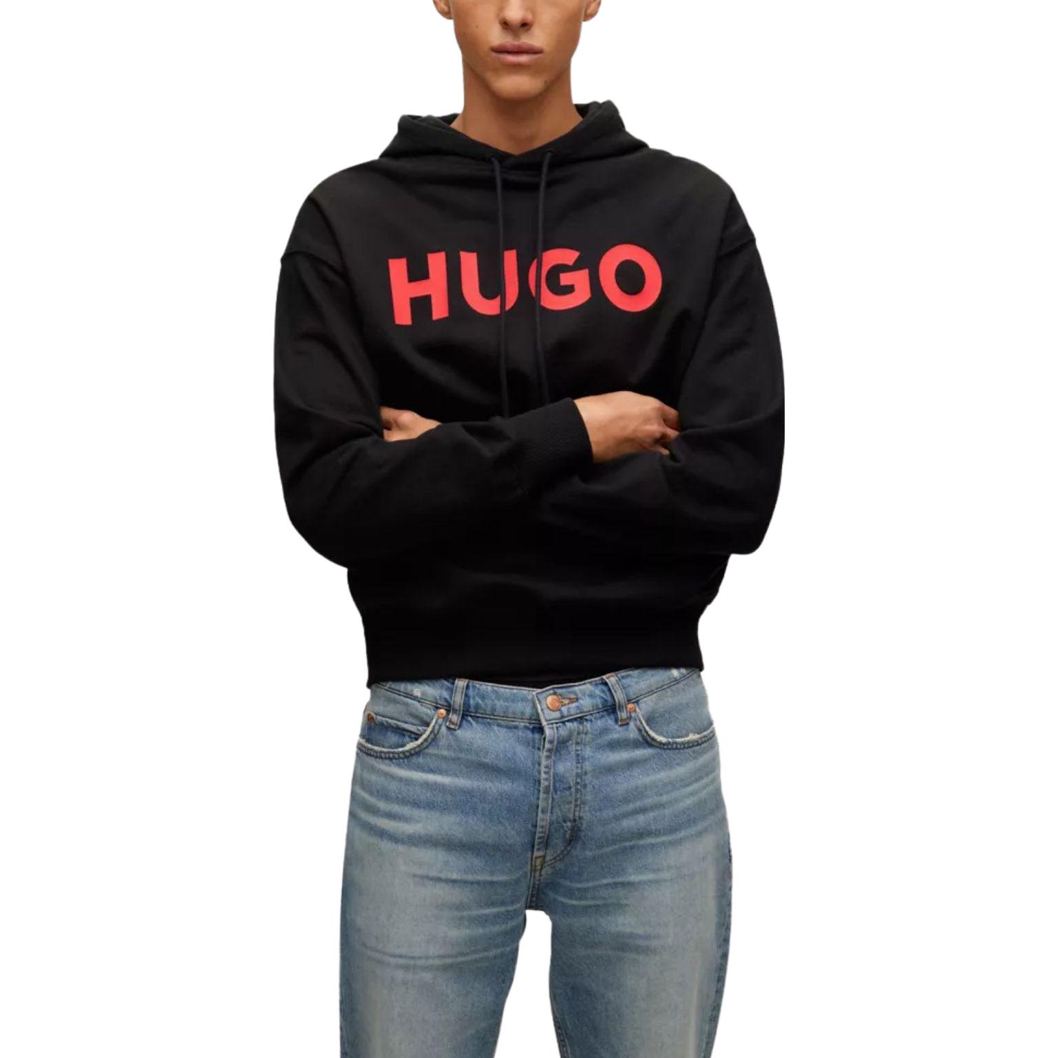 Lookbook HUGO BOSS FW22 Sudadera Negra Casual con Estampado de Letras. 50490614-001