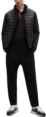 HUGO BOSS 男士黑色轻便拉链夹克 FW22 带标志 50468719 001 50468719-001 Shop HUGO BOSS 男士黑色轻便拉链夹克 FW22 带标志 50468719 001 50468719-001