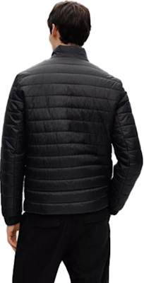 HUGO BOSS 男士黑色轻便拉链夹克 FW22 带标志 50468719 001 50468719-001 Purchase HUGO BOSS 男士黑色轻便拉链夹克 FW22 带标志 50468719 001 50468719-001