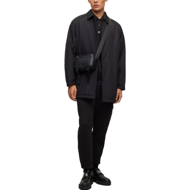 Lookbook HUGO BOSS FW23 Jaket Lengan Panjang Hitam dengan Logo Bordir. 50495834-001