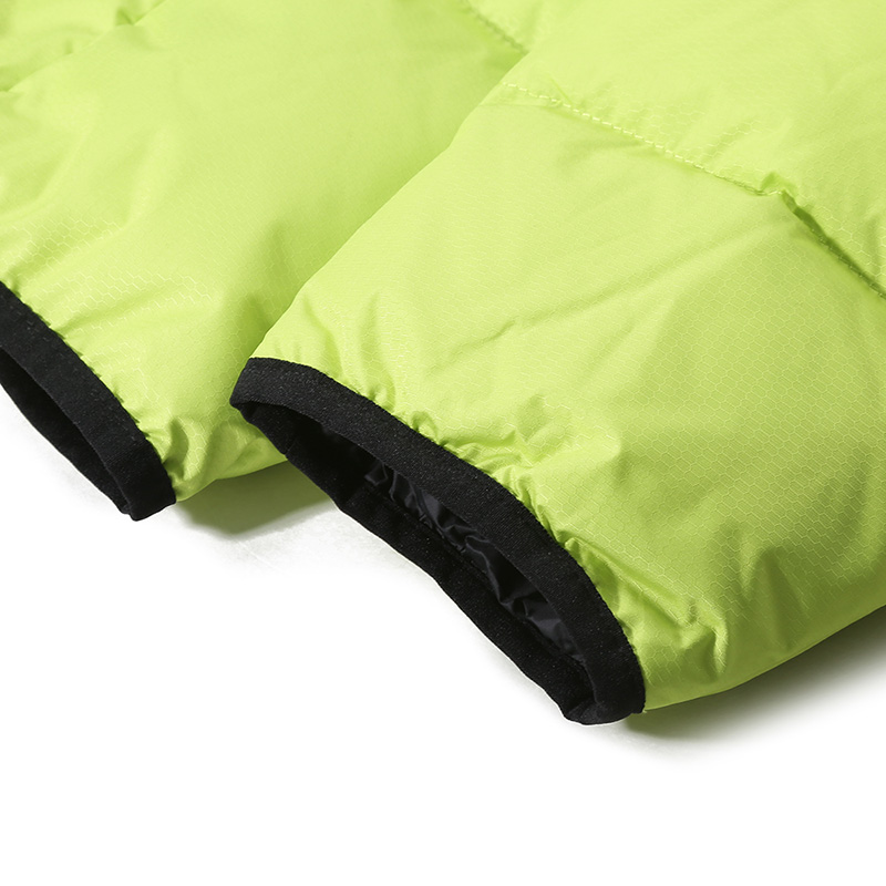 Shop HUGO BOSS 綠色 SS24 螢光綠標印花連帽羽絨外套。 50497558-327