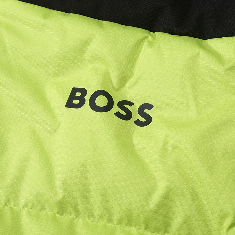 Purchase HUGO BOSS 綠色 SS24 螢光綠標印花連帽羽絨外套。 50497558-327