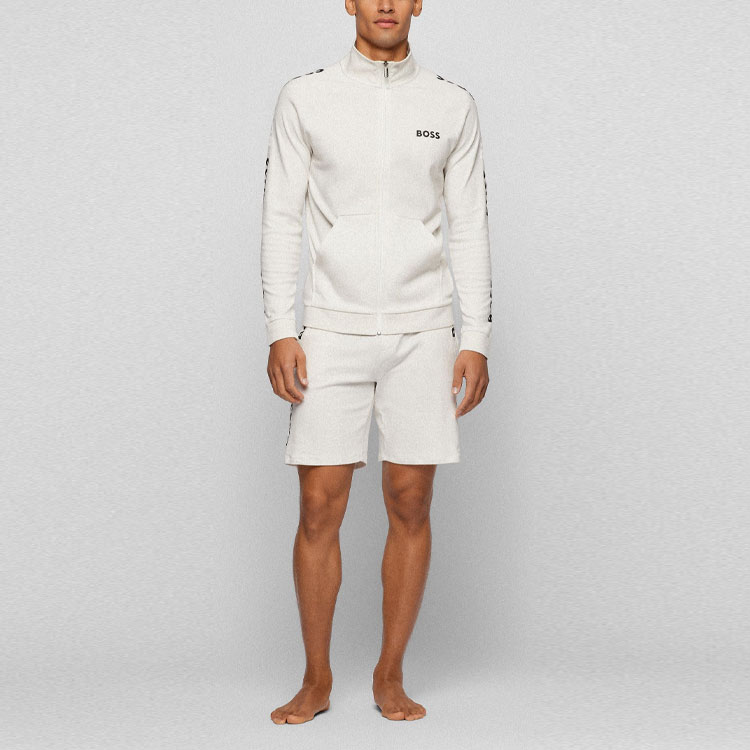 Shop HUGO BOSS 徽標印花拉鍊休閒夾克 淺灰色 50474923-104