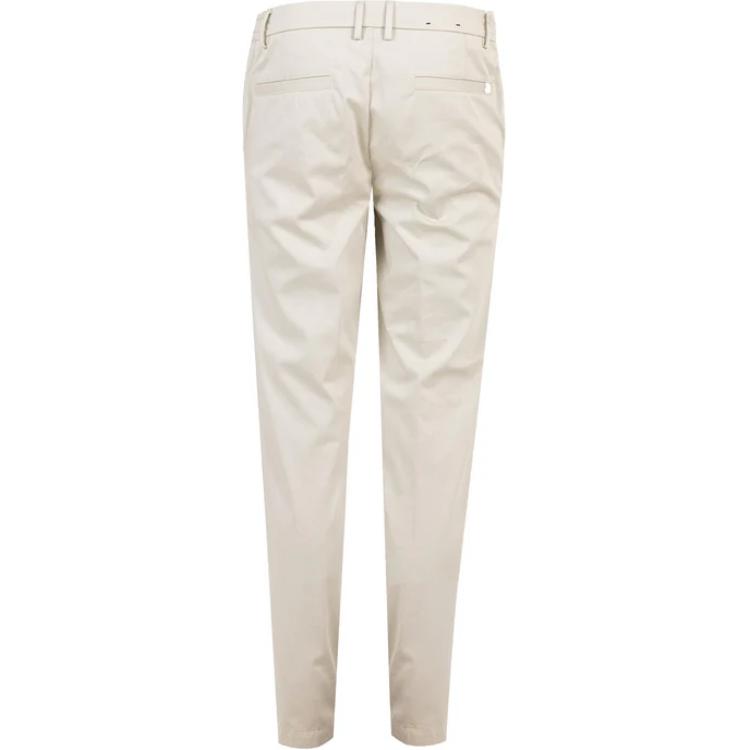 Lookbook HUGO BOSS Slim Fit Tapered Chino Pants Men White 50514213-131