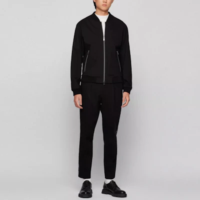 HUGO BOSS SS22 Jaket Slim Fit Pria Hitam Elastis. 50464777-001 Shop HUGO BOSS SS22 Jaket Slim Fit Pria Hitam Elastis. 50464777-001