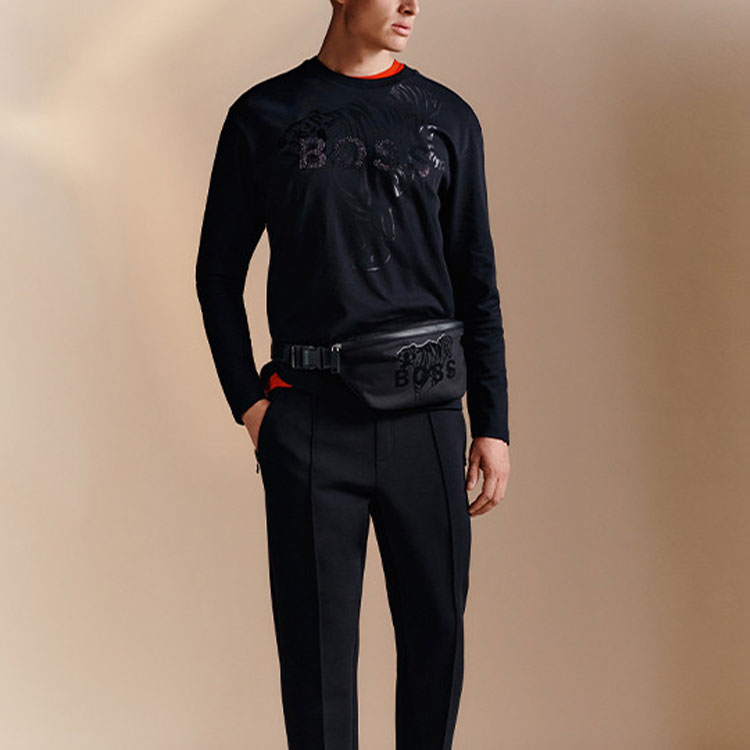HUGO BOSS SS22 Tiger Graphic Long Sleeve Crew Neck T-Shirt Black 50463004-001 圖 3
