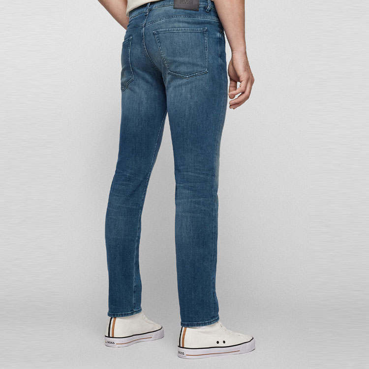 Shop HUGO BOSS SS22 洗滌修身中腰牛仔褲 藍色 50467600-415