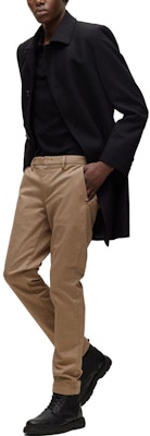 HUGO BOSS SS23 黑色條紋徽標細節徽標織帶短袖POLO衫。 50467113-001 Lookbook HUGO BOSS SS23 黑色條紋徽標細節徽標織帶短袖POLO衫。 50467113-001