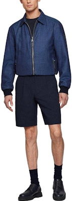 휴고 보스 SS23 솔리드 지퍼업 긴팔 재킷 블루 50472229-404 Lookbook 휴고 보스 SS23 솔리드 지퍼업 긴팔 재킷 블루 50472229-404