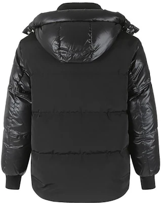 Chaqueta Negra con Capucha y Cremallera HUGO BOSS SS24. 50499800-001 Lookbook Chaqueta Negra con Capucha y Cremallera HUGO BOSS SS24. 50499800-001