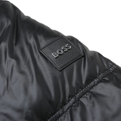 Chaqueta Negra con Capucha y Cremallera HUGO BOSS SS24. 50499800-001 Details for Chaqueta Negra con Capucha y Cremallera HUGO BOSS SS24. 50499800-001