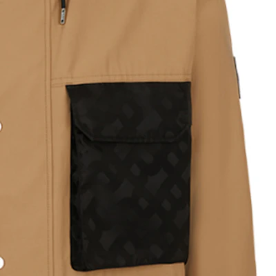 ヒューゴボス SS24 ルーズフィット カーキ カラーブロック ロゴ柄 ジャケット. 50505323-260 Cheap ヒューゴボス SS24 ルーズフィット カーキ カラーブロック ロゴ柄 ジャケット. 50505323-260