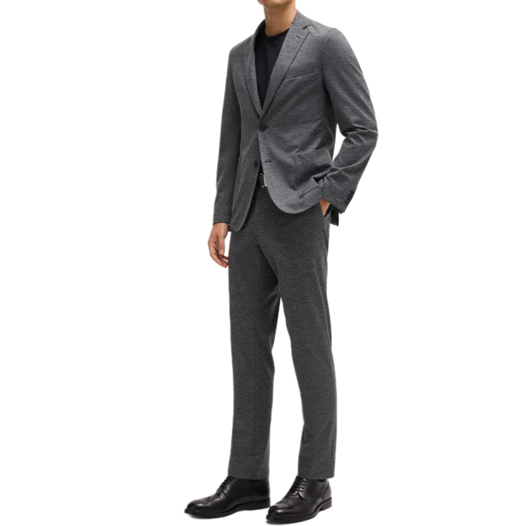 Lookbook HUGO BOSS SS24 修身款深灰色針織長褲。 50529318-021